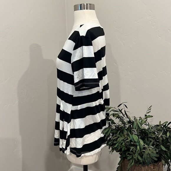 Everleigh Striped Flutter T-shirt  - Picture 2 of 8